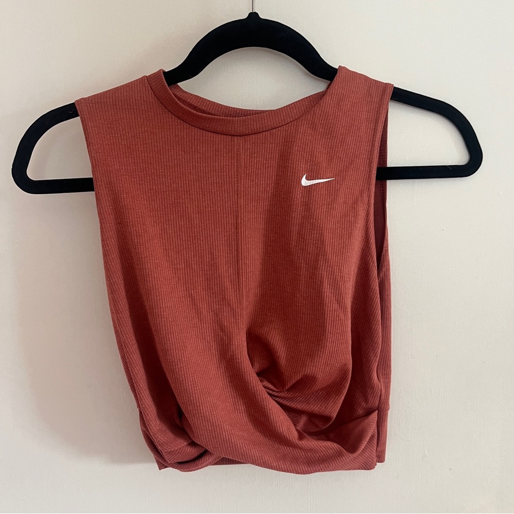 Nike Small Twist Crop Top